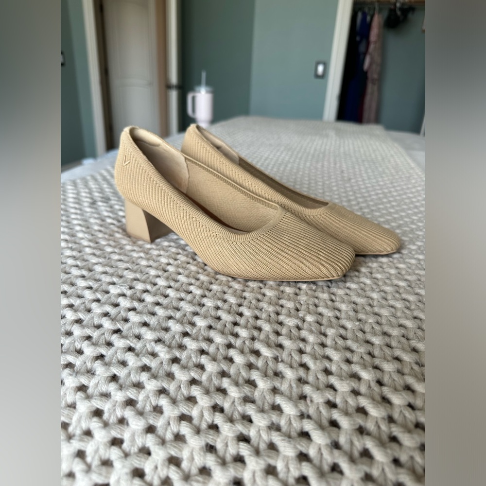 Vivaia heels